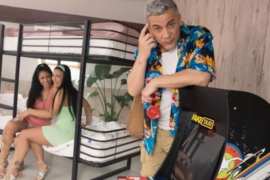 Passionate threesome sex with guests after the vending machine broke down